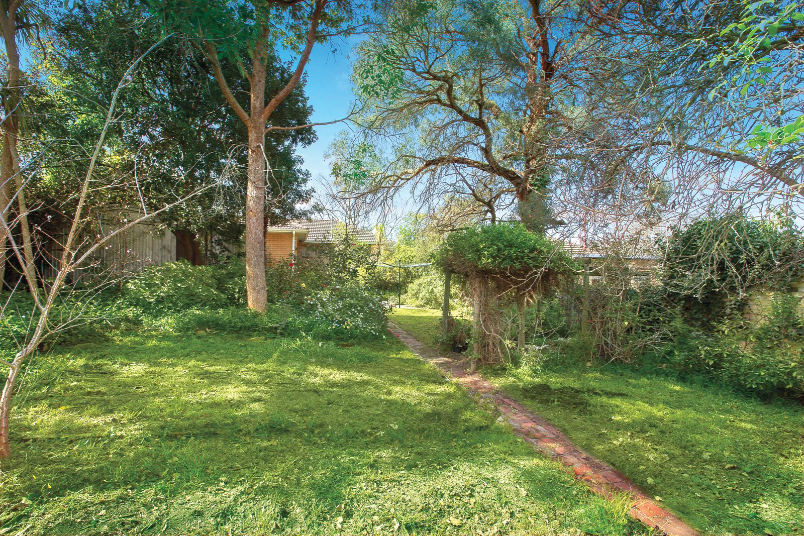 10 Atkins Avenue, Glen Iris, VIC