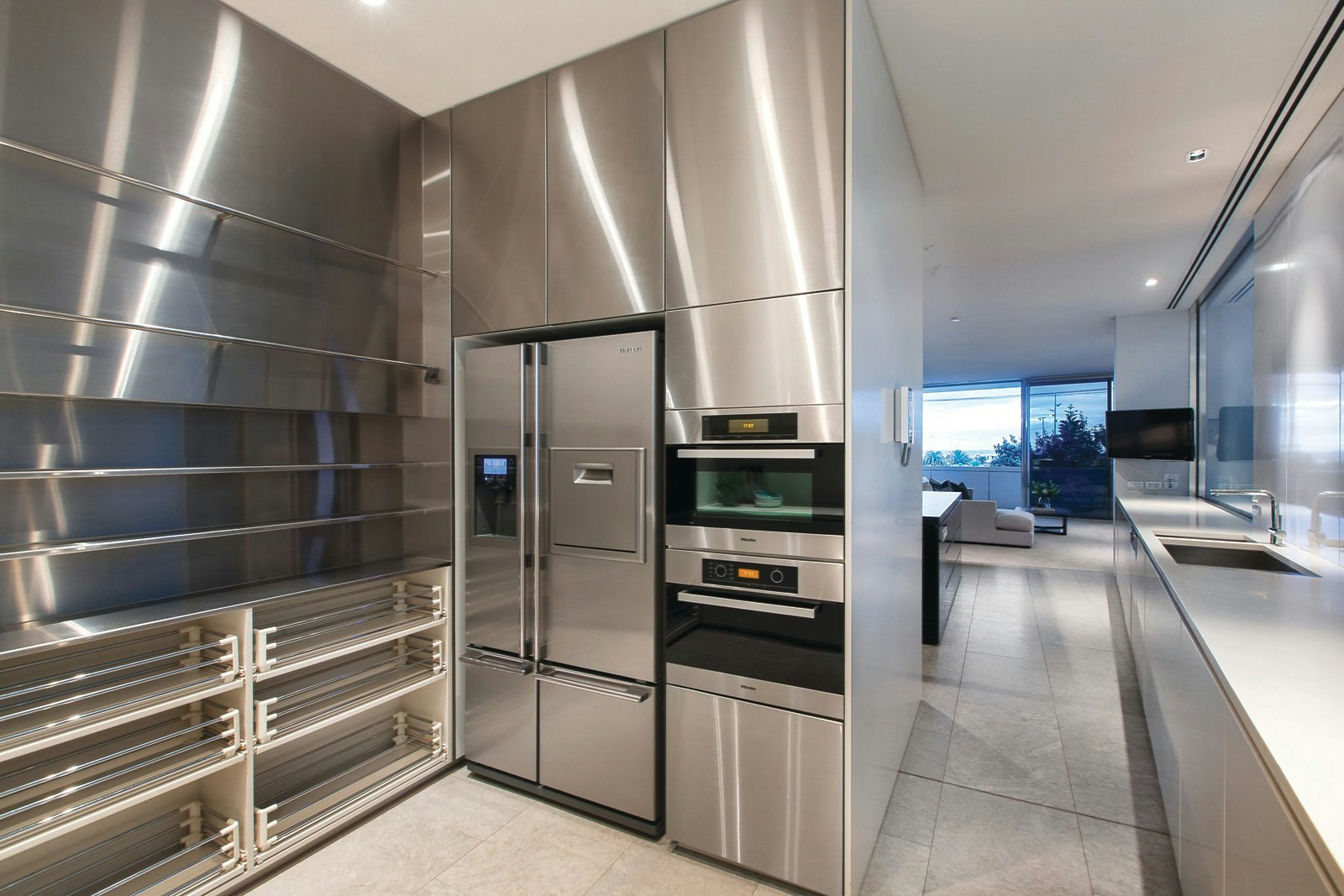 28 Marine Parade, St Kilda, VIC