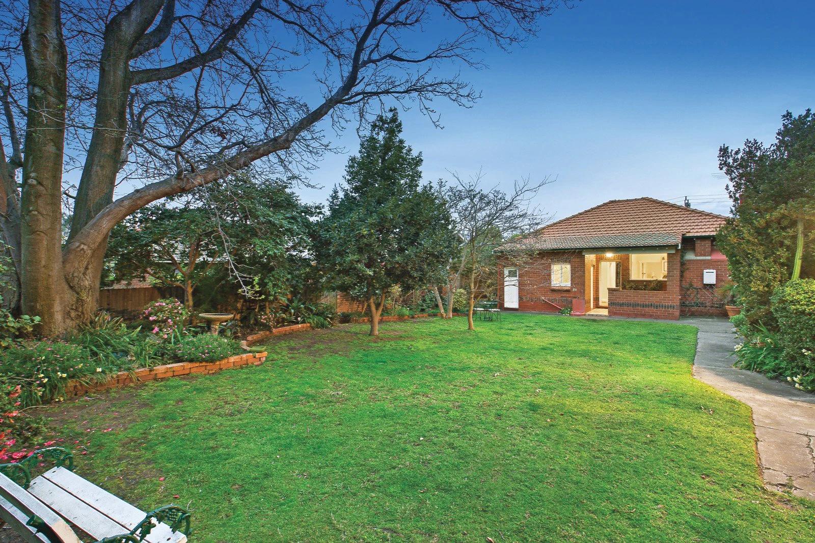 21 Grandview Road, Brighton, VIC