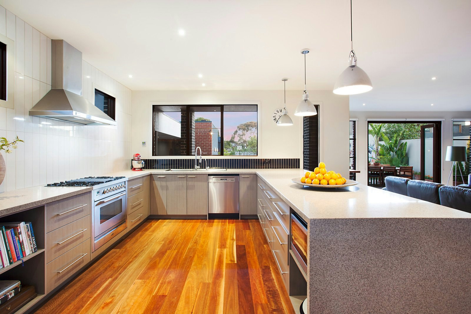 20 Hopkins Street, Mckinnon, VIC