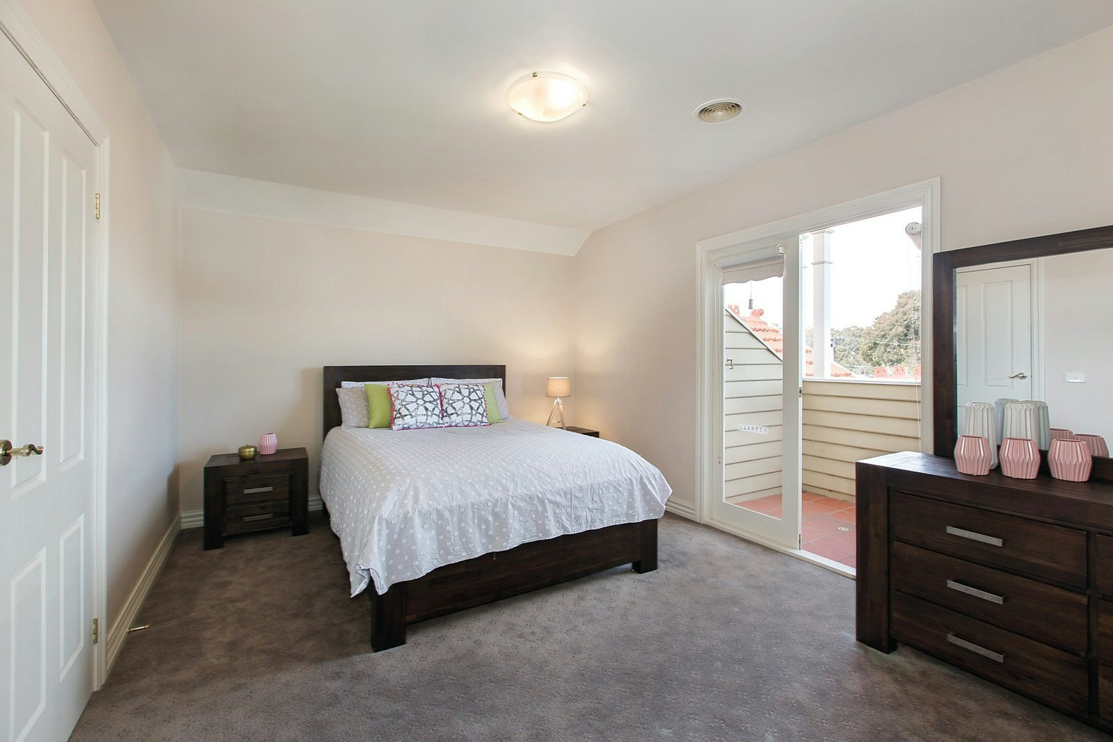 16 Goodwood Street, Surrey Hills, VIC