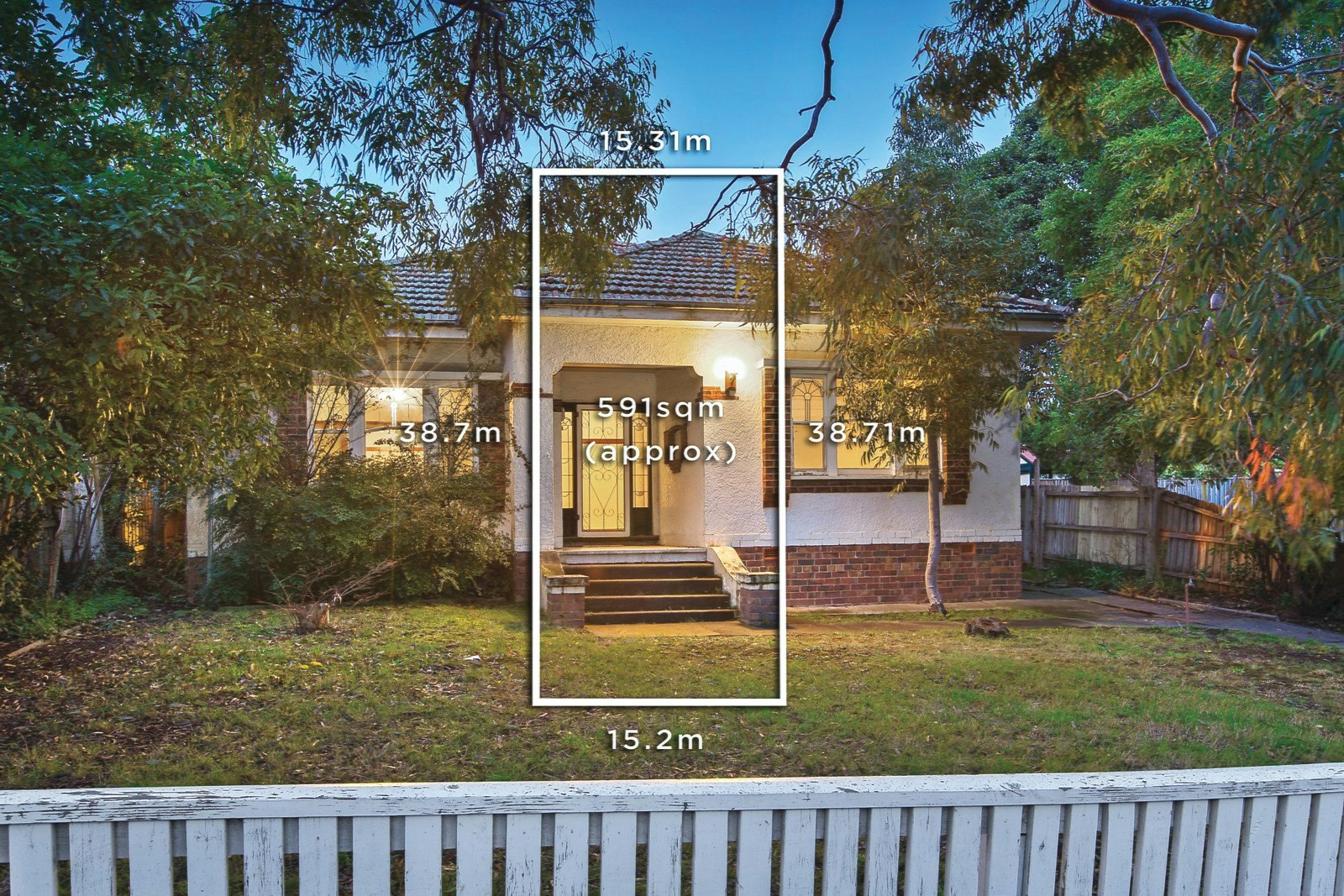 33 Mills Street, Glen Iris, VIC