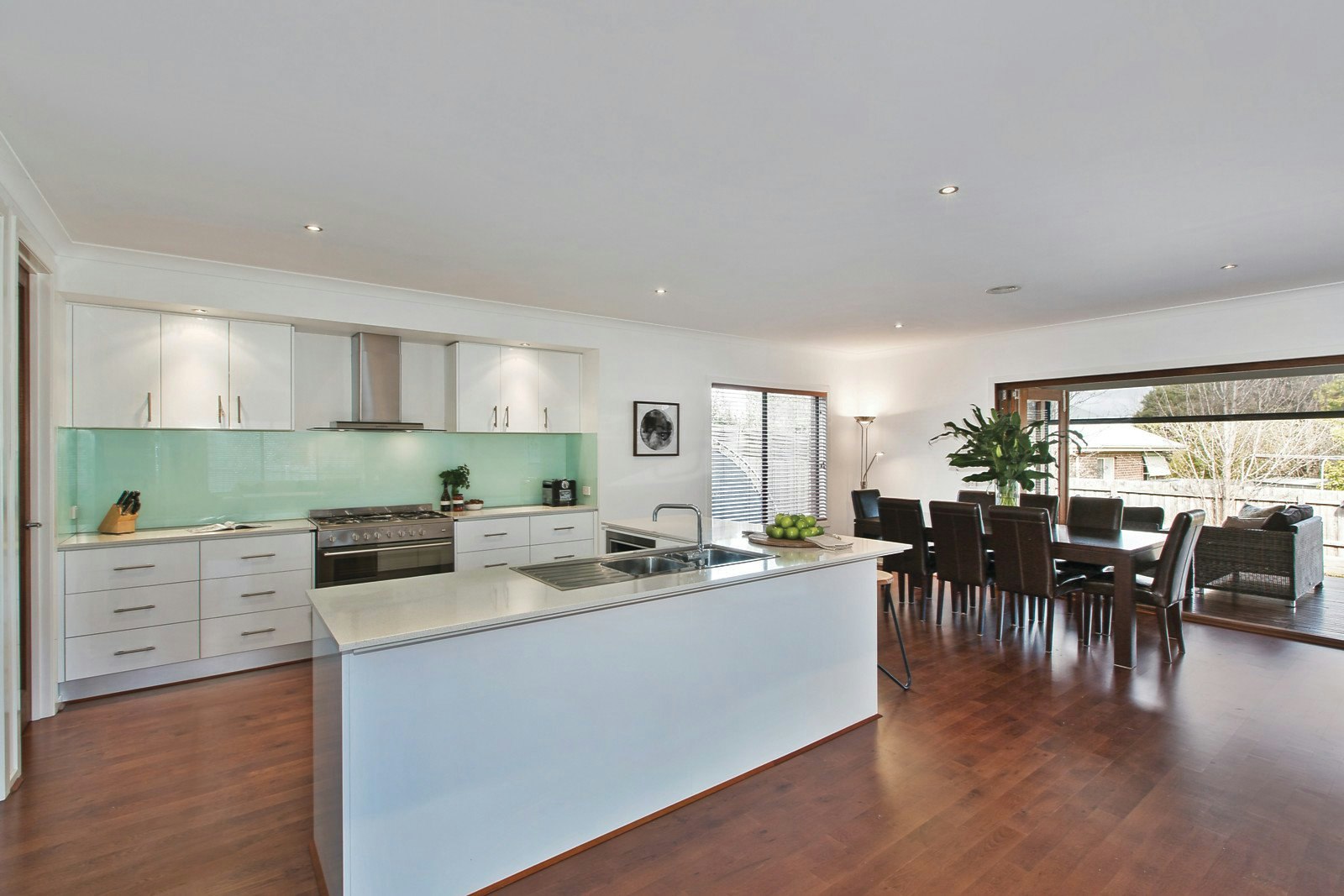 51 Dent Street, Glen Iris, VIC