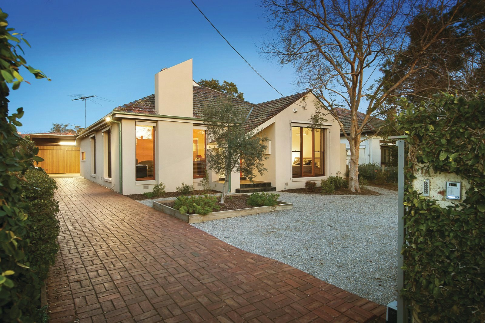 10 Mackie Grove, Brighton East, VIC