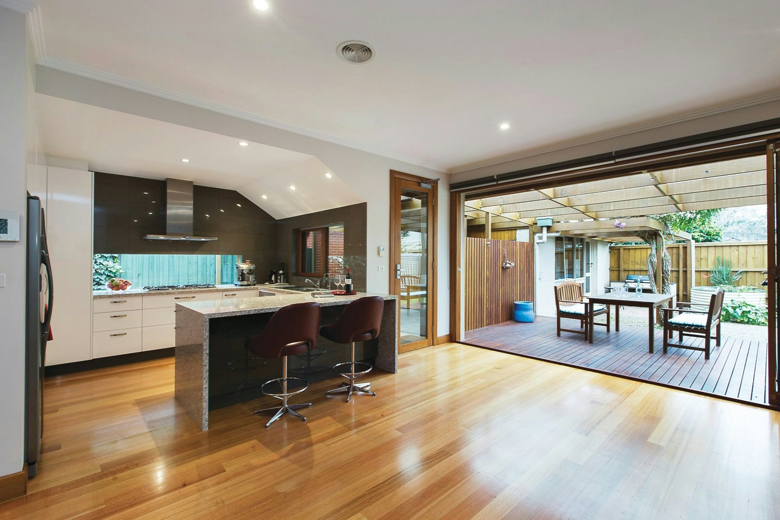 10 Mackie Grove, Brighton East, VIC