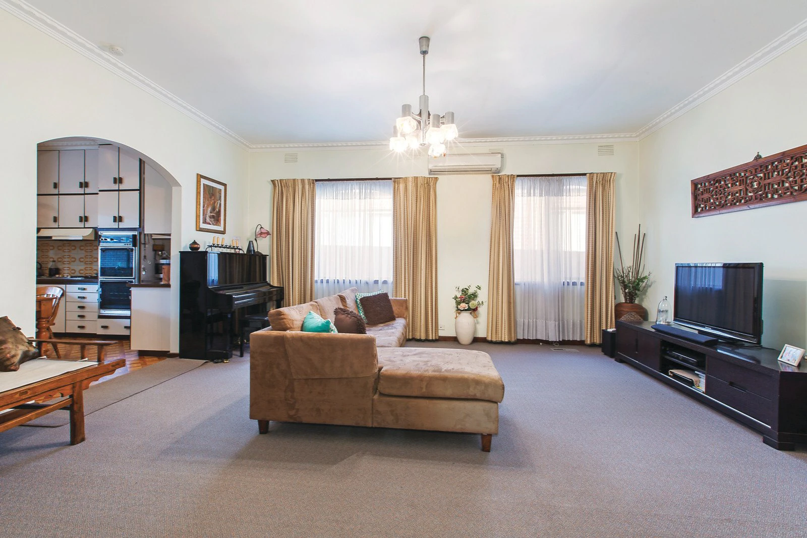 3 Compton Street, Canterbury, VIC