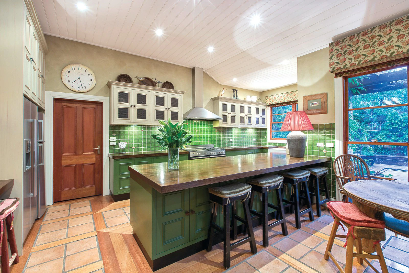 662 Hampton Street, Brighton, VIC