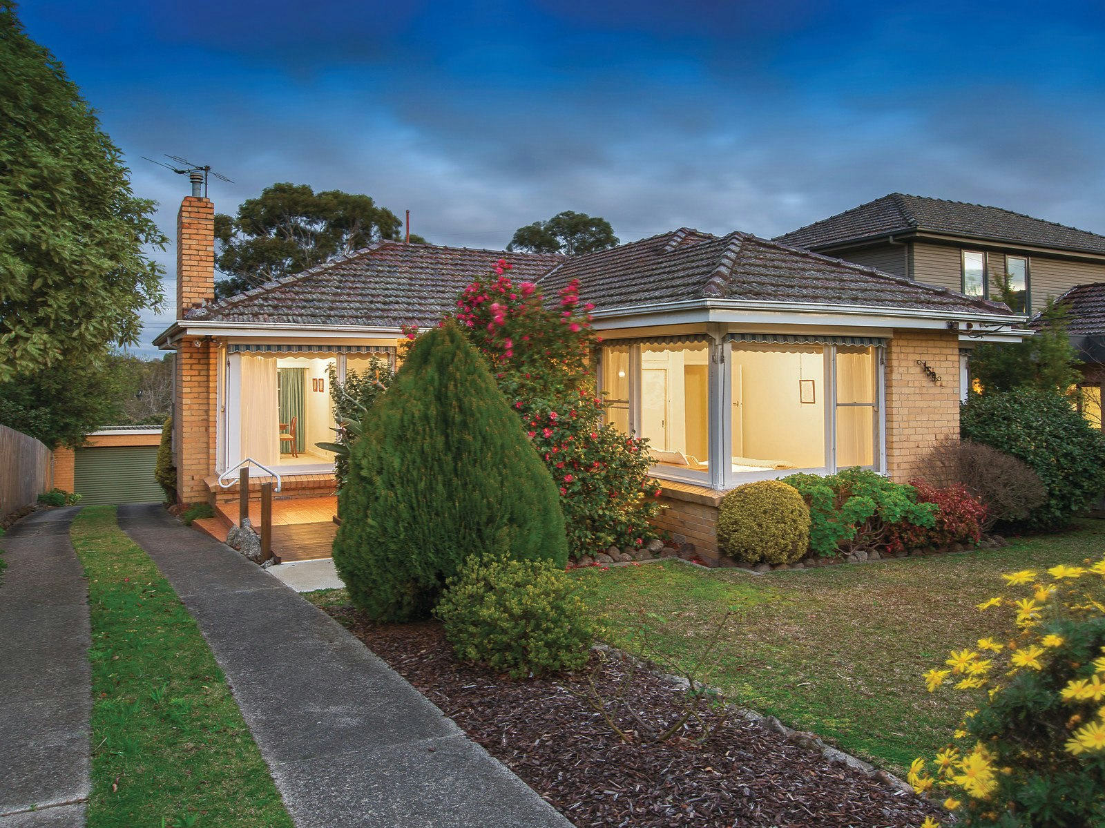 159 Ashburn Grove, Ashburton, VIC