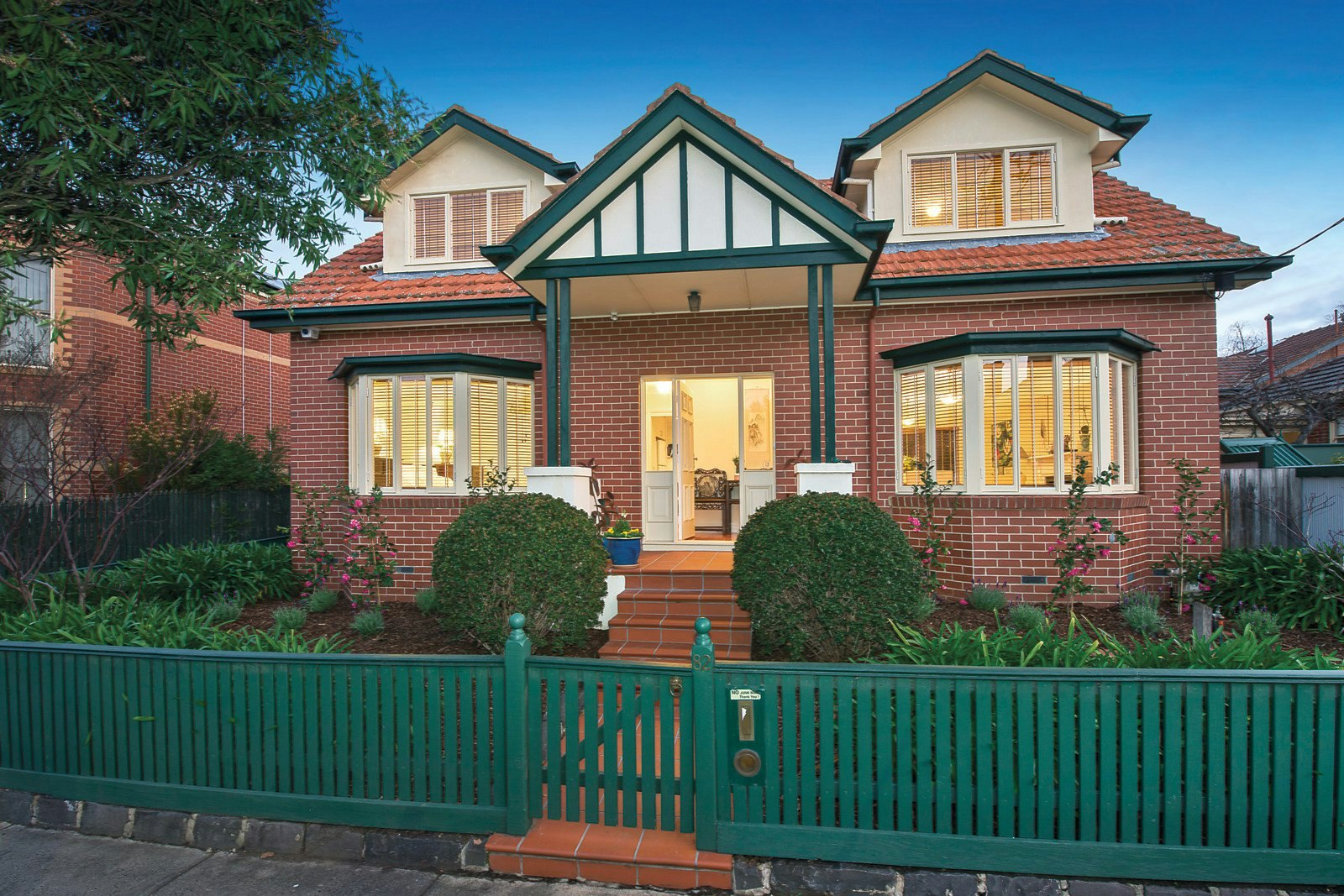 82 Parkhill Road, Kew, VIC