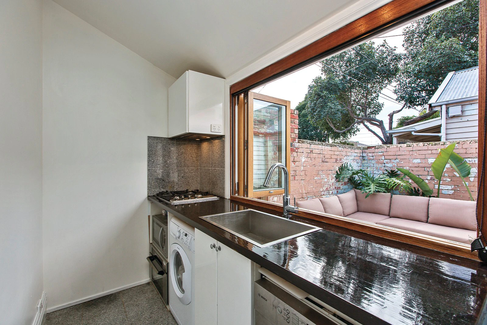86 Raglan Street, Port Melbourne, VIC