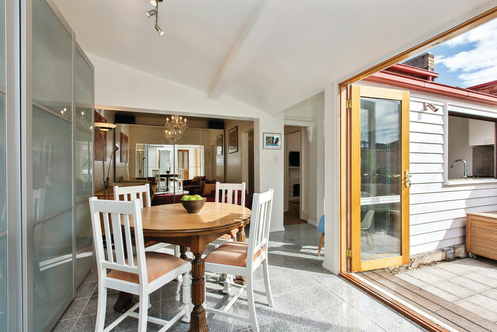 86 Raglan Street, Port Melbourne, VIC