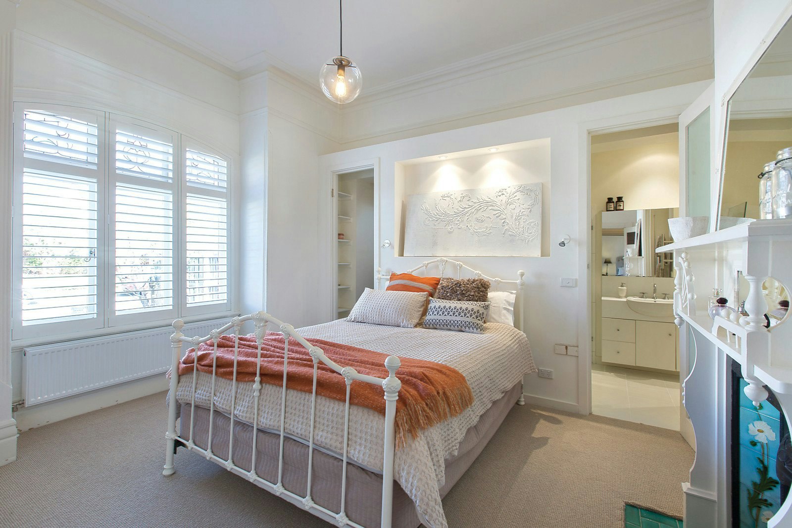 67 Wheatland Road, Malvern, VIC