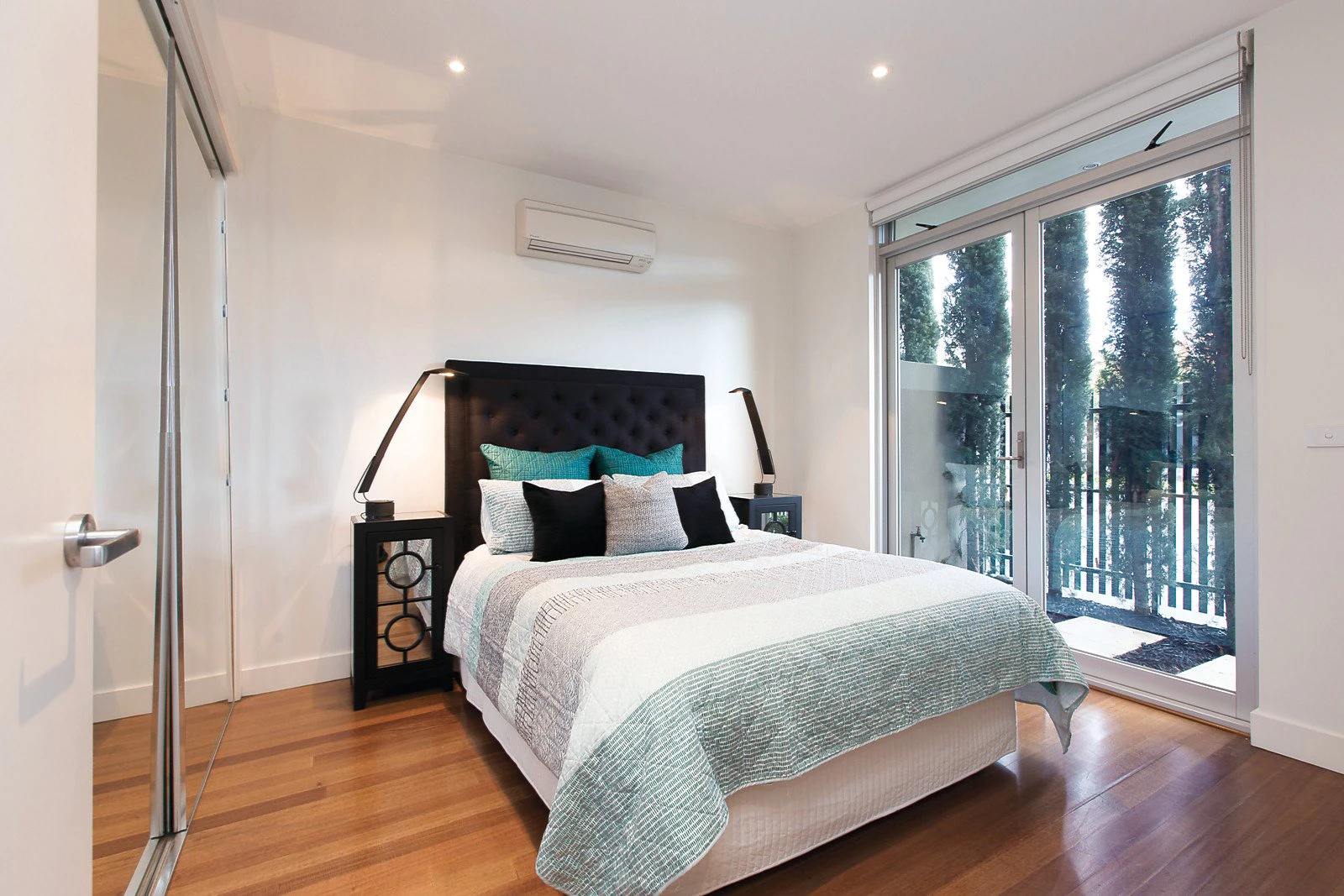 1B Clive Road, Hawthorn East, VIC