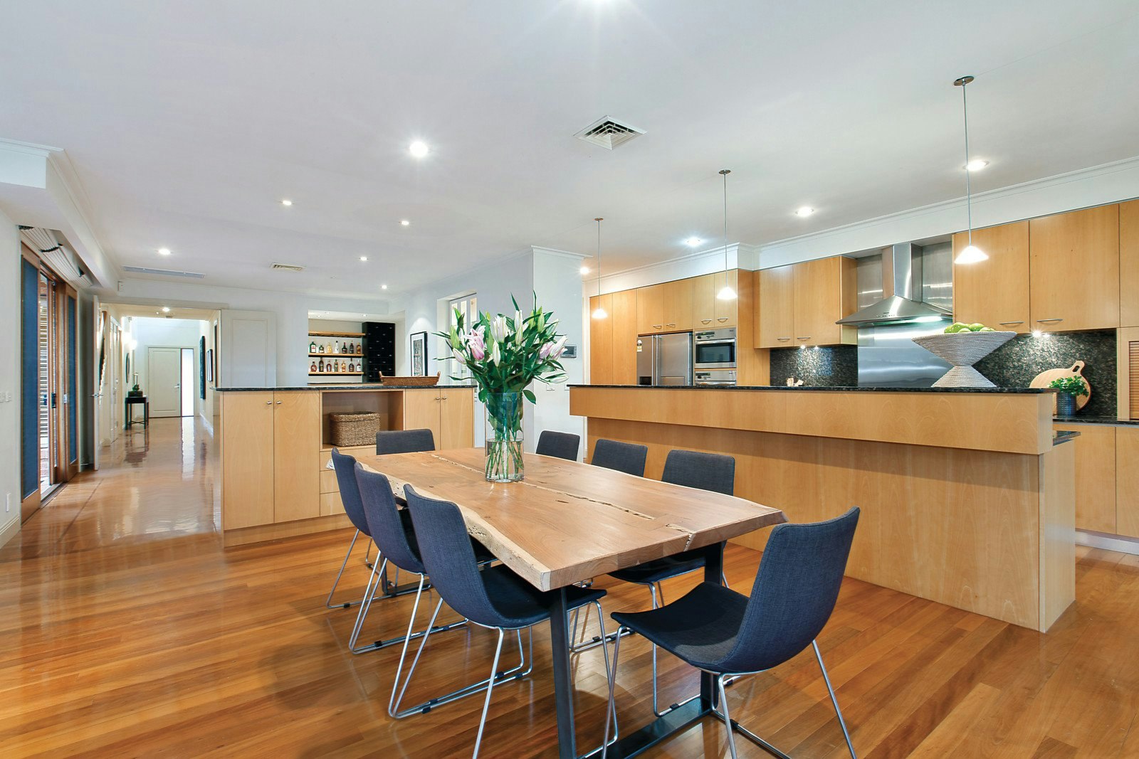 10 Hazeldine Road, Glen Iris, VIC