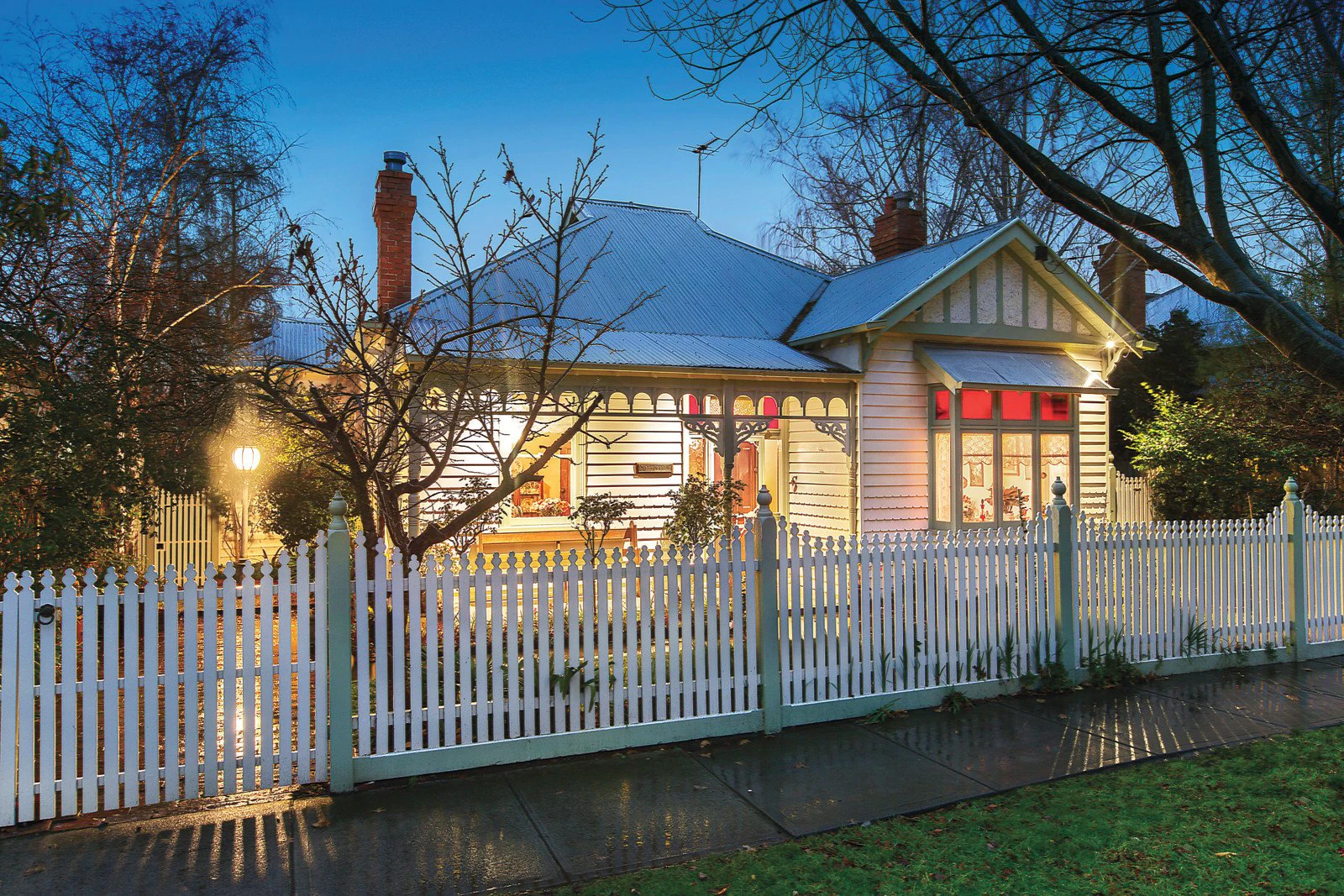13 Clarence Street, Malvern East, VIC