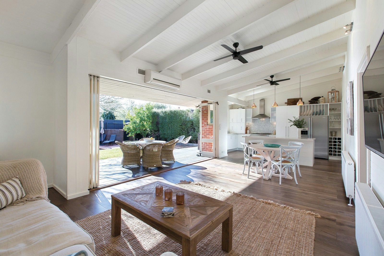 67 Wheatland Road, Malvern, VIC