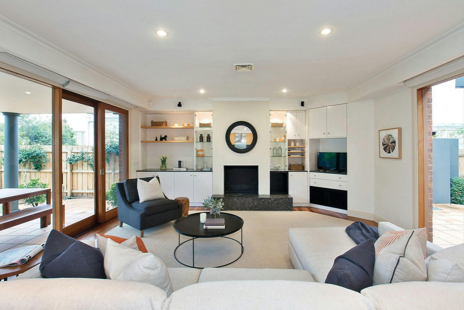 10 Hazeldine Road, Glen Iris, VIC