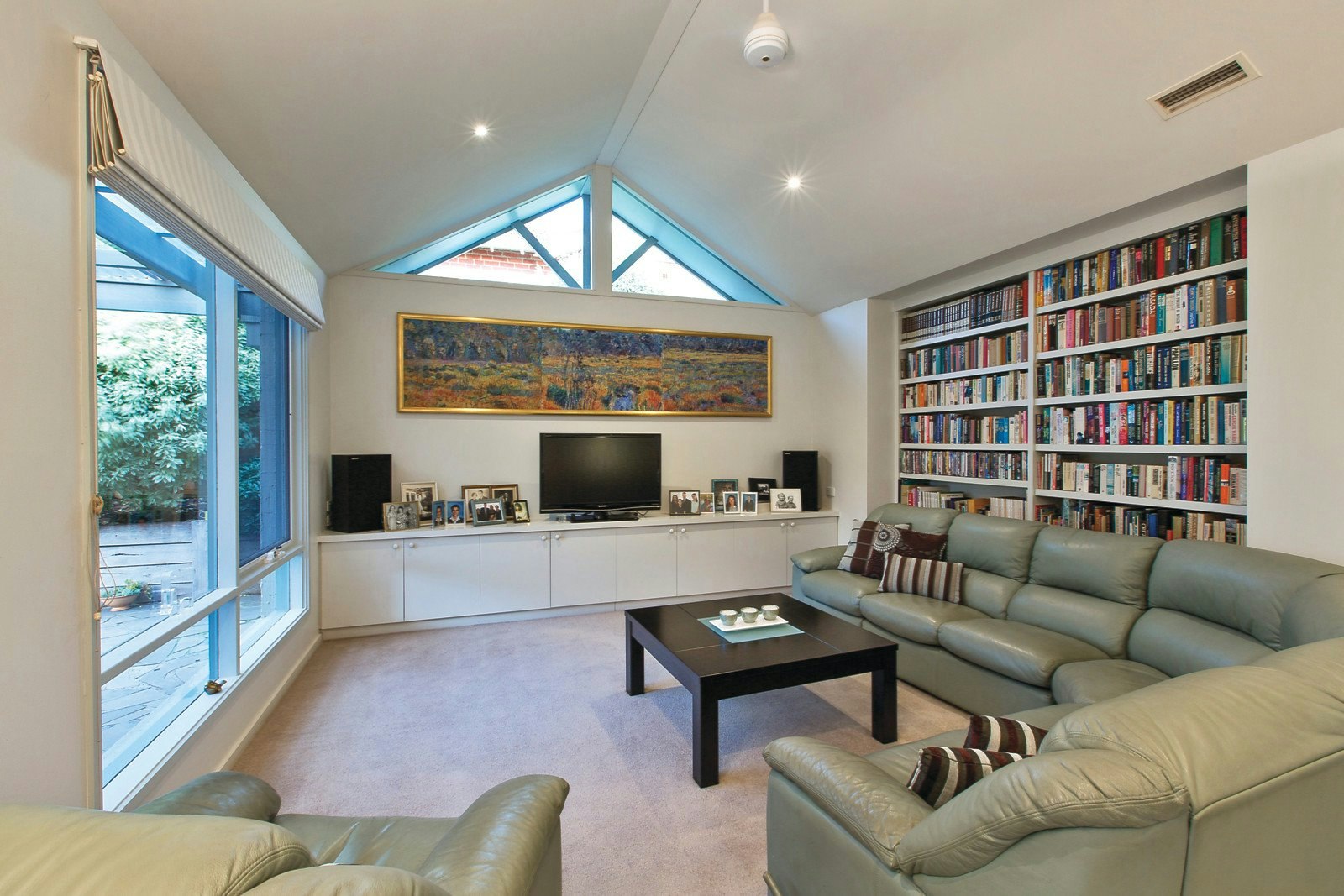 63 Leura Grove, Hawthorn East, VIC