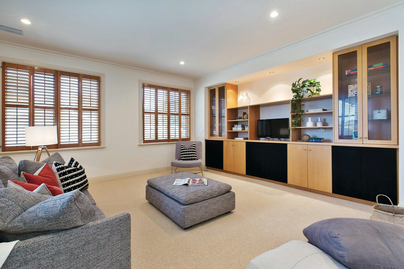 10 Hazeldine Road, Glen Iris, VIC