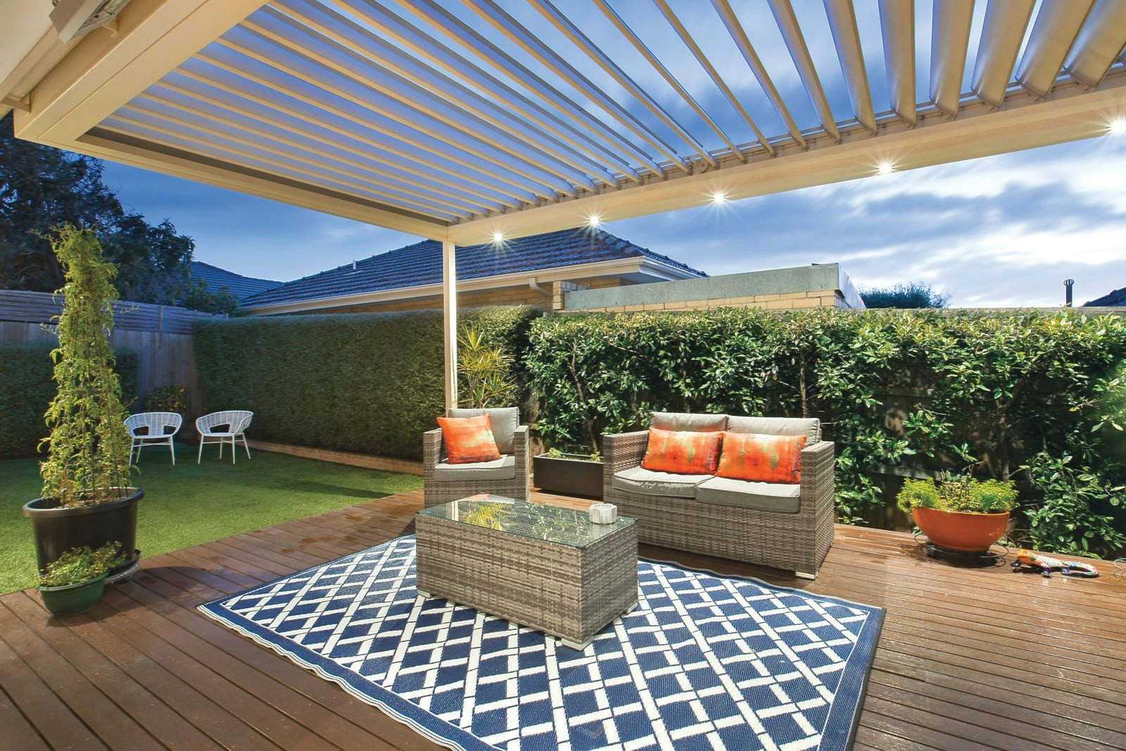 12a Aisbett Avenue, Camberwell, VIC