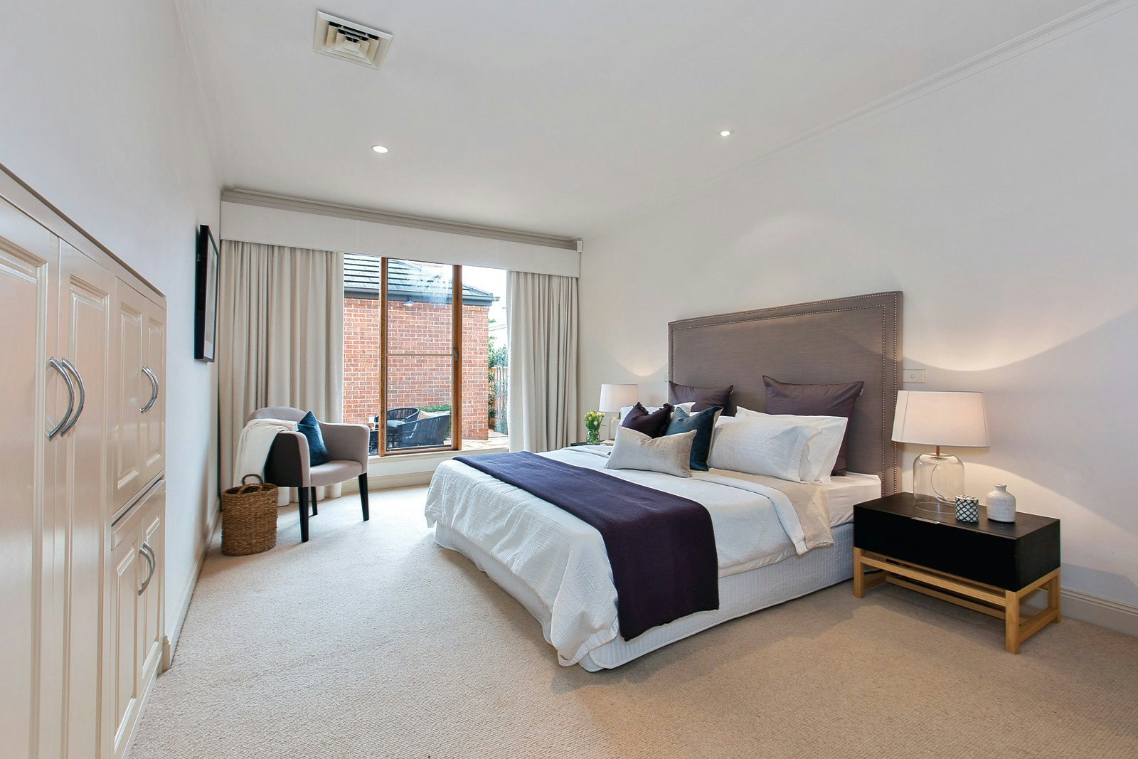 10 Hazeldine Road, Glen Iris, VIC