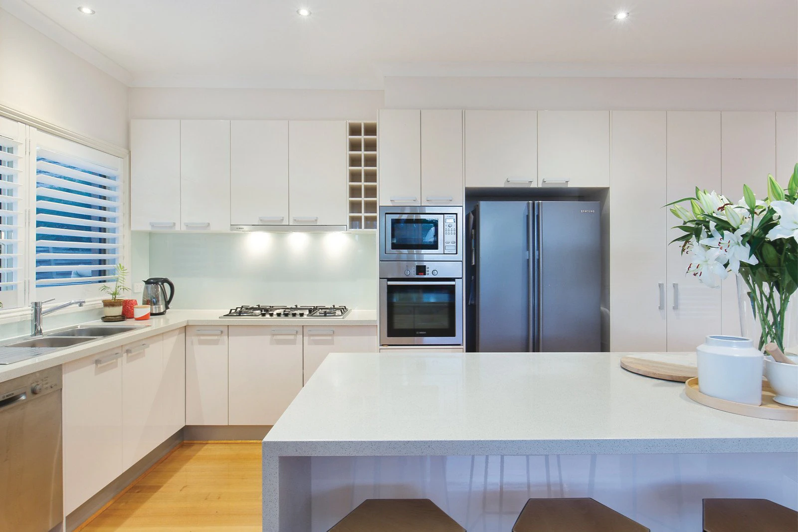 12a Aisbett Avenue, Camberwell, VIC