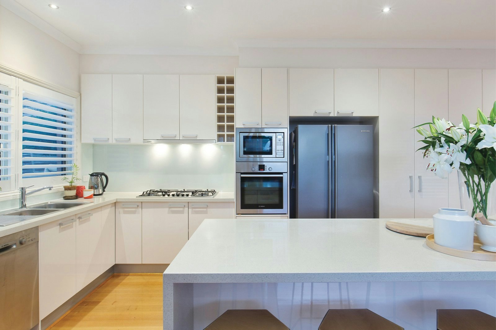 12a Aisbett Avenue, Camberwell, VIC