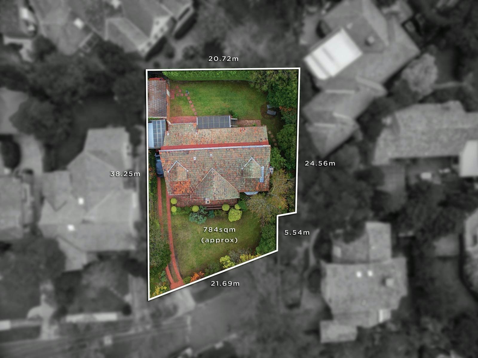 9 Hotham Court, Mont Albert, VIC