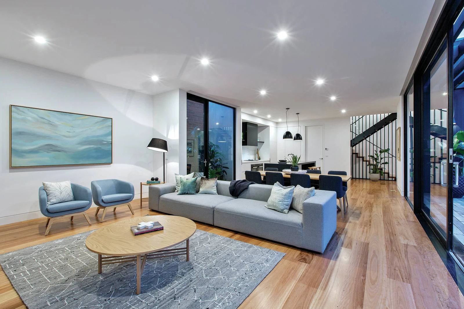 28 Outer Crescent, Brighton, VIC