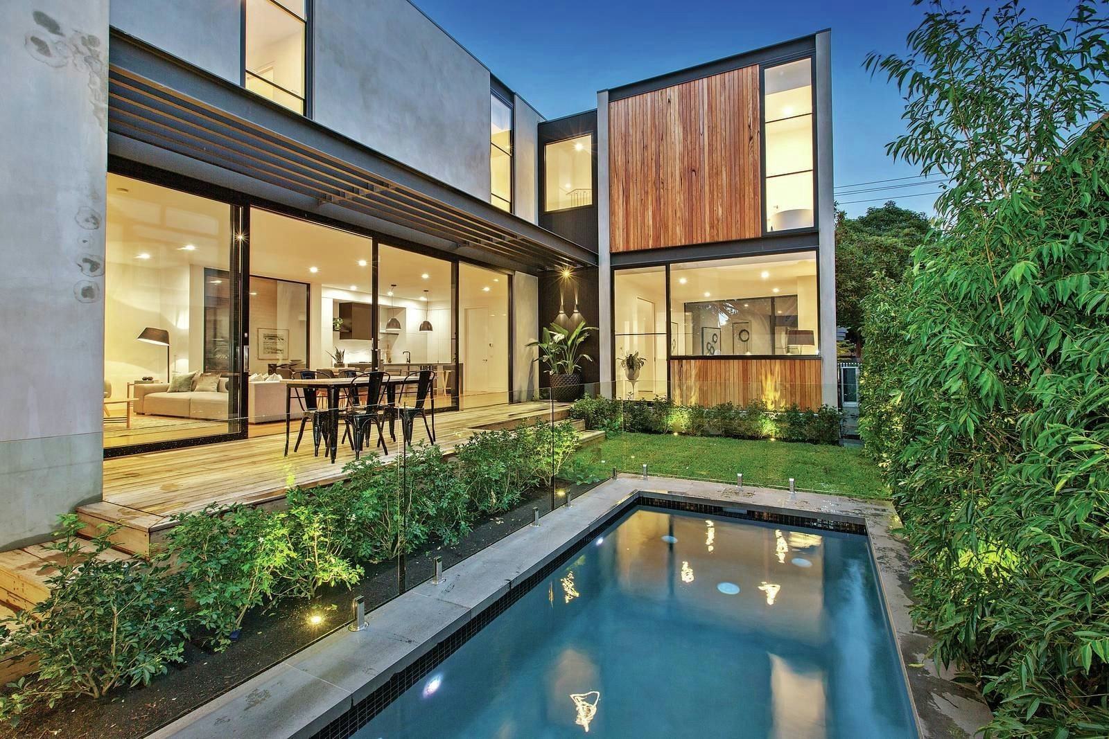 28 Outer Crescent, Brighton, VIC