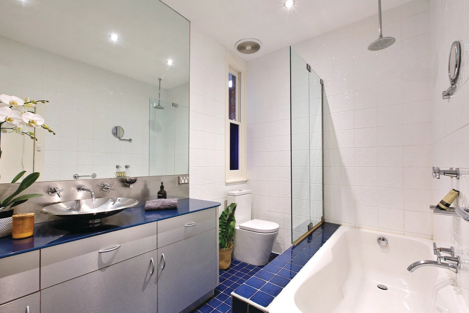 12B Dalgety Street, St Kilda, VIC