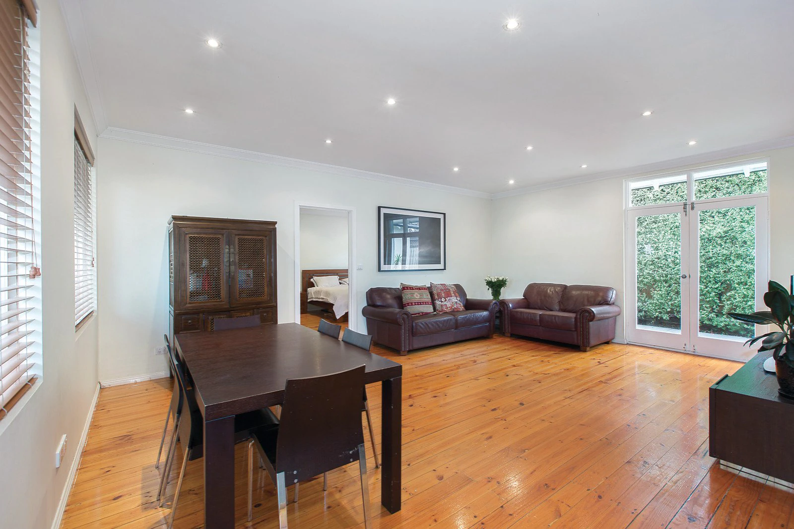 20 Gloucester Road, Ashburton, VIC
