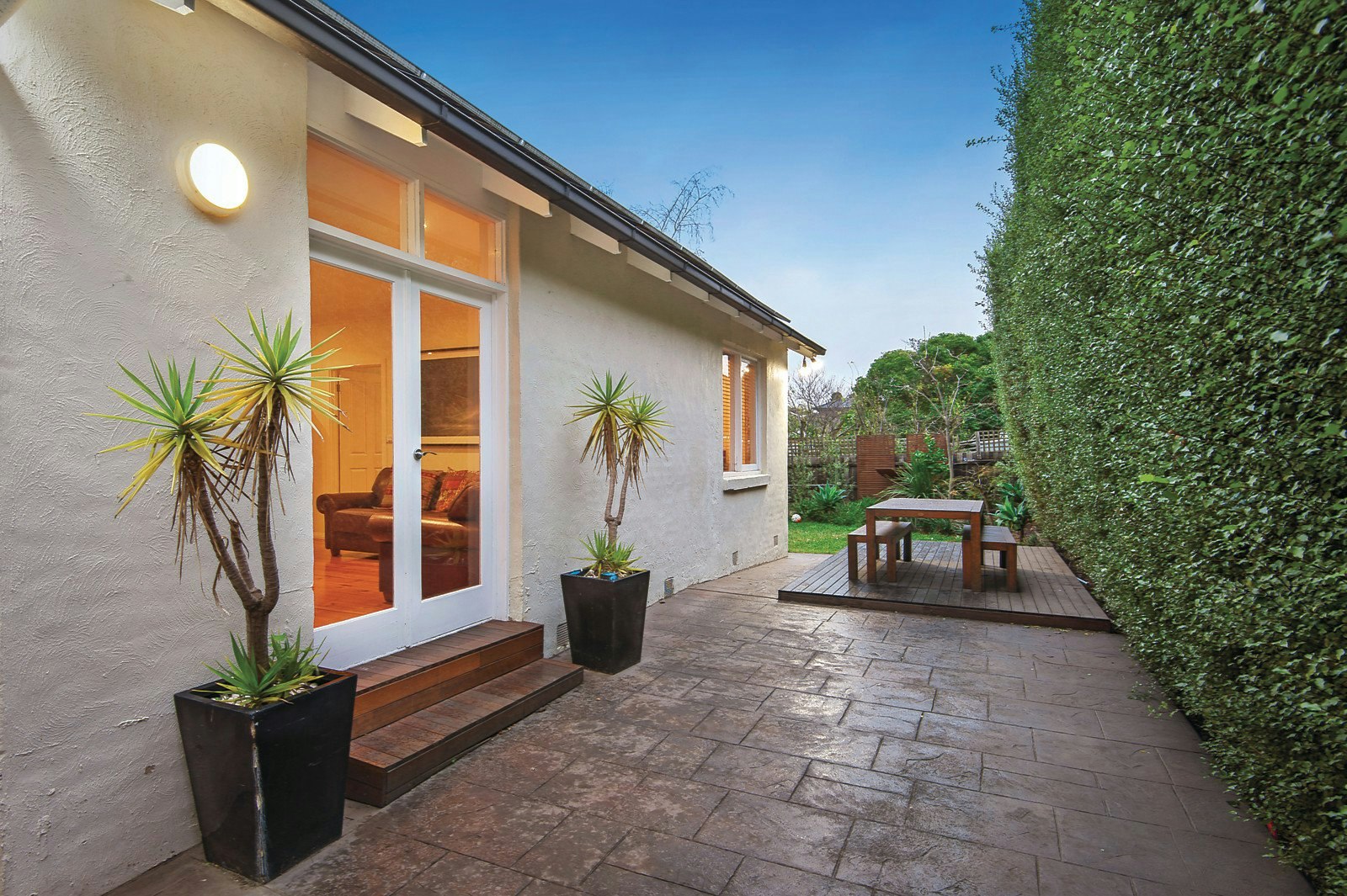 20 Gloucester Road, Ashburton, VIC