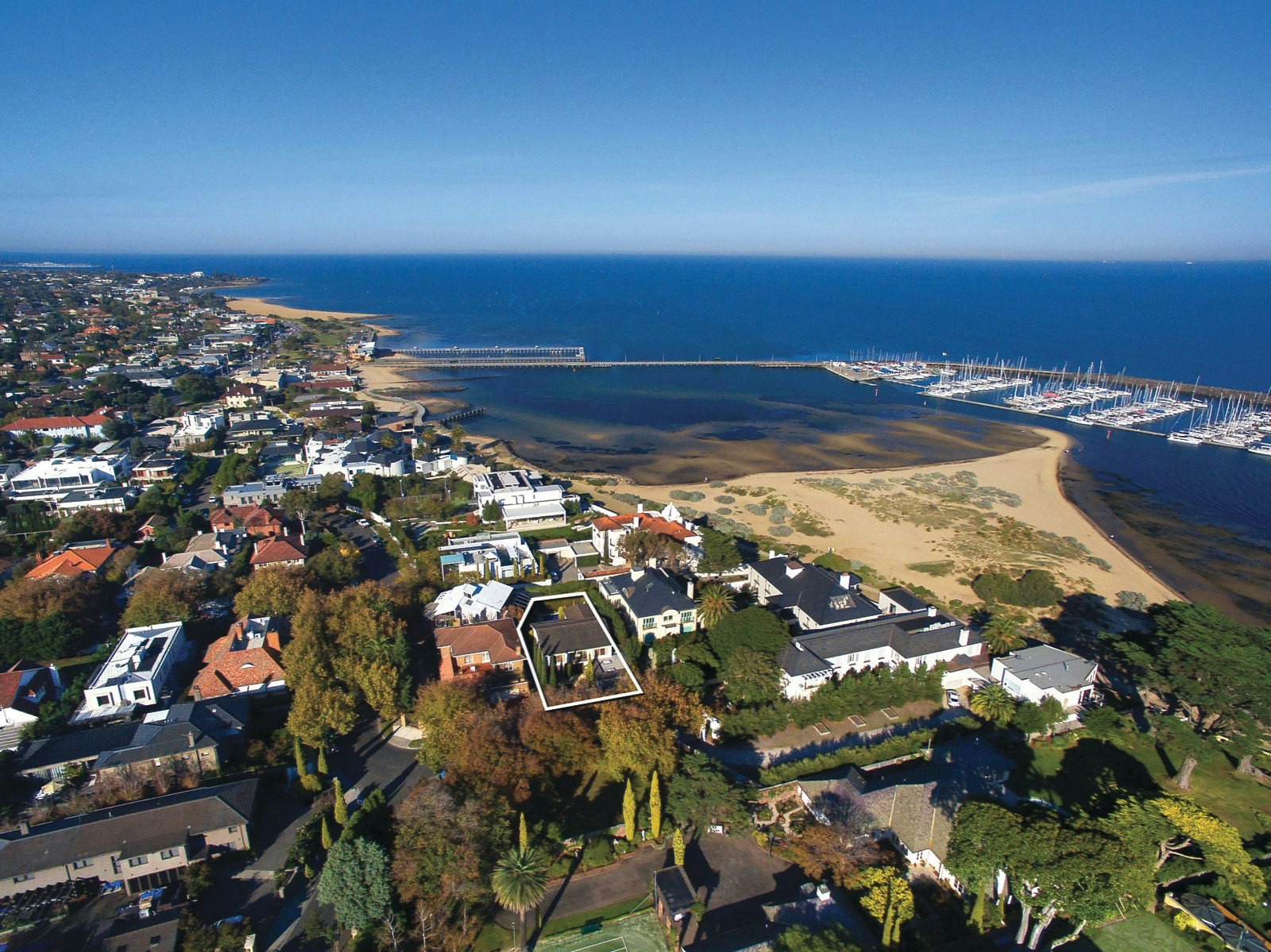 35 Seacombe Grove, Brighton, VIC