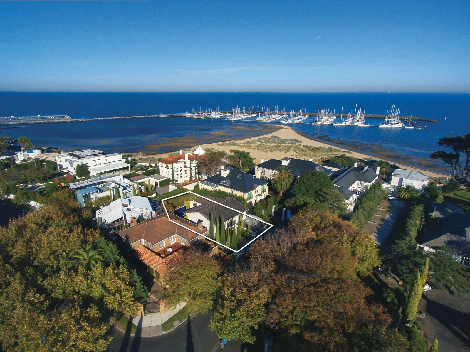 35 Seacombe Grove, Brighton, VIC