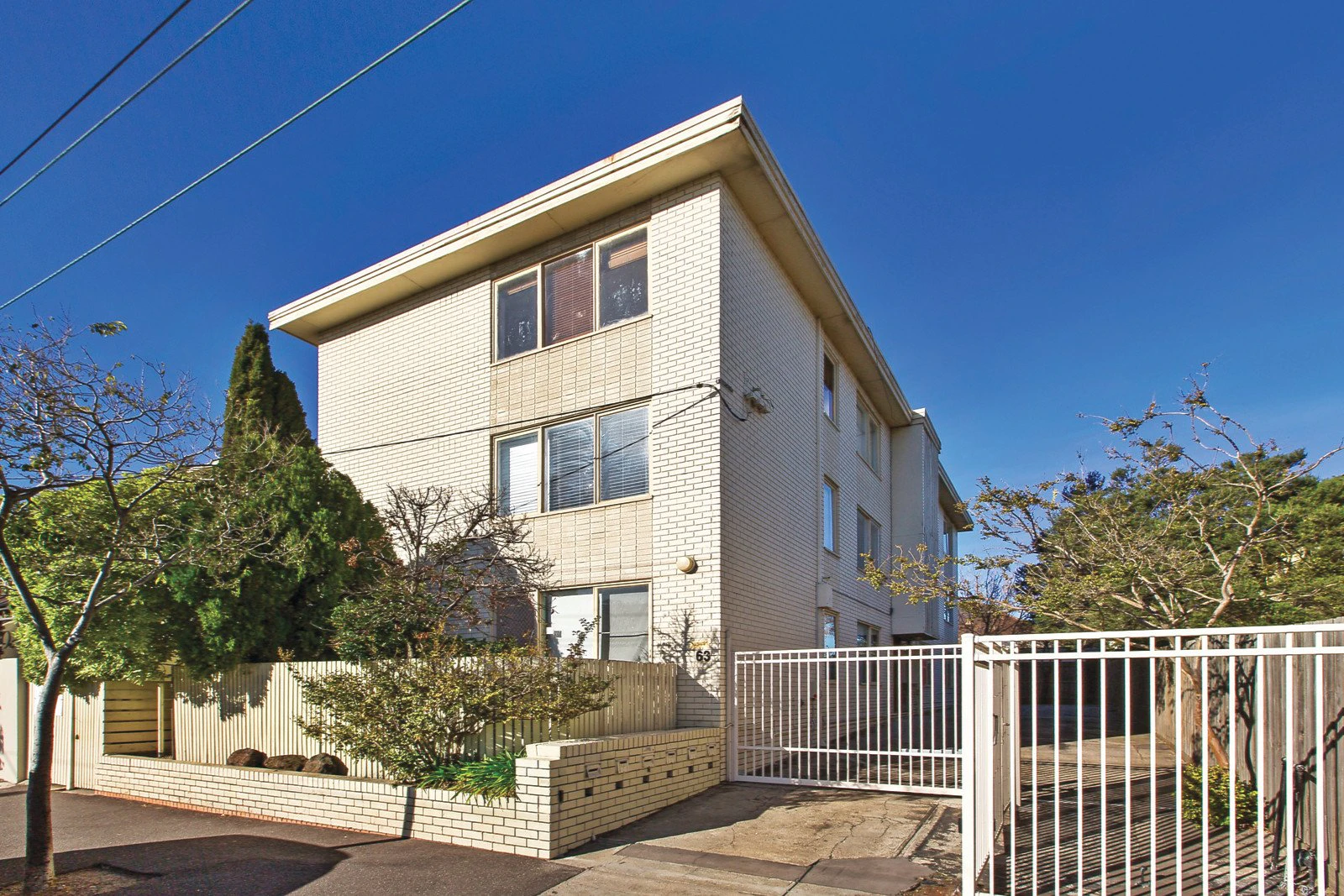 2/63 Carlisle Street, St Kilda, VIC