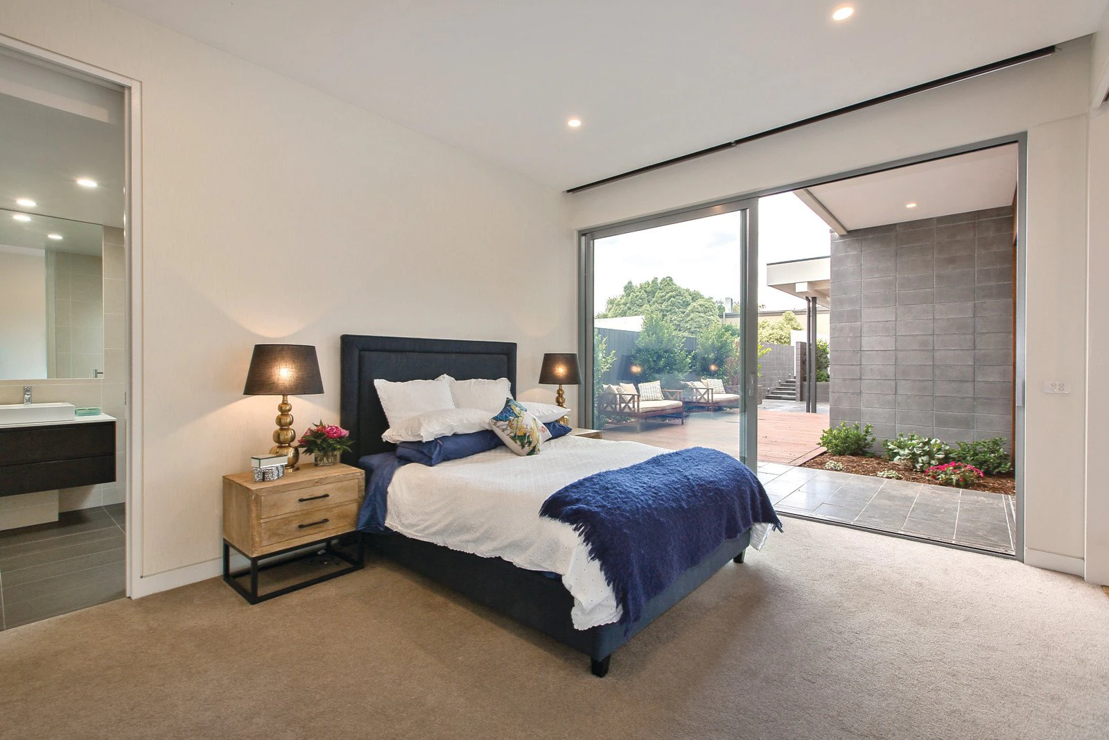 24 Clonaig Street, Brighton East, VIC