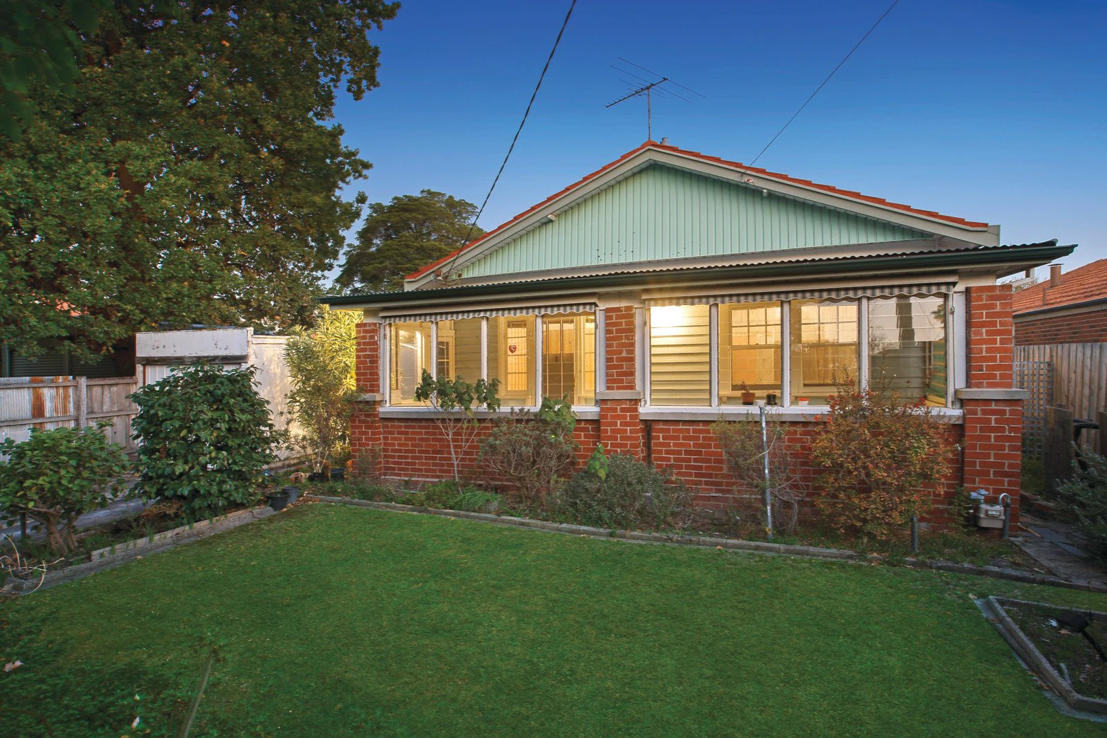 2 Maxwell Street, Ashburton, VIC
