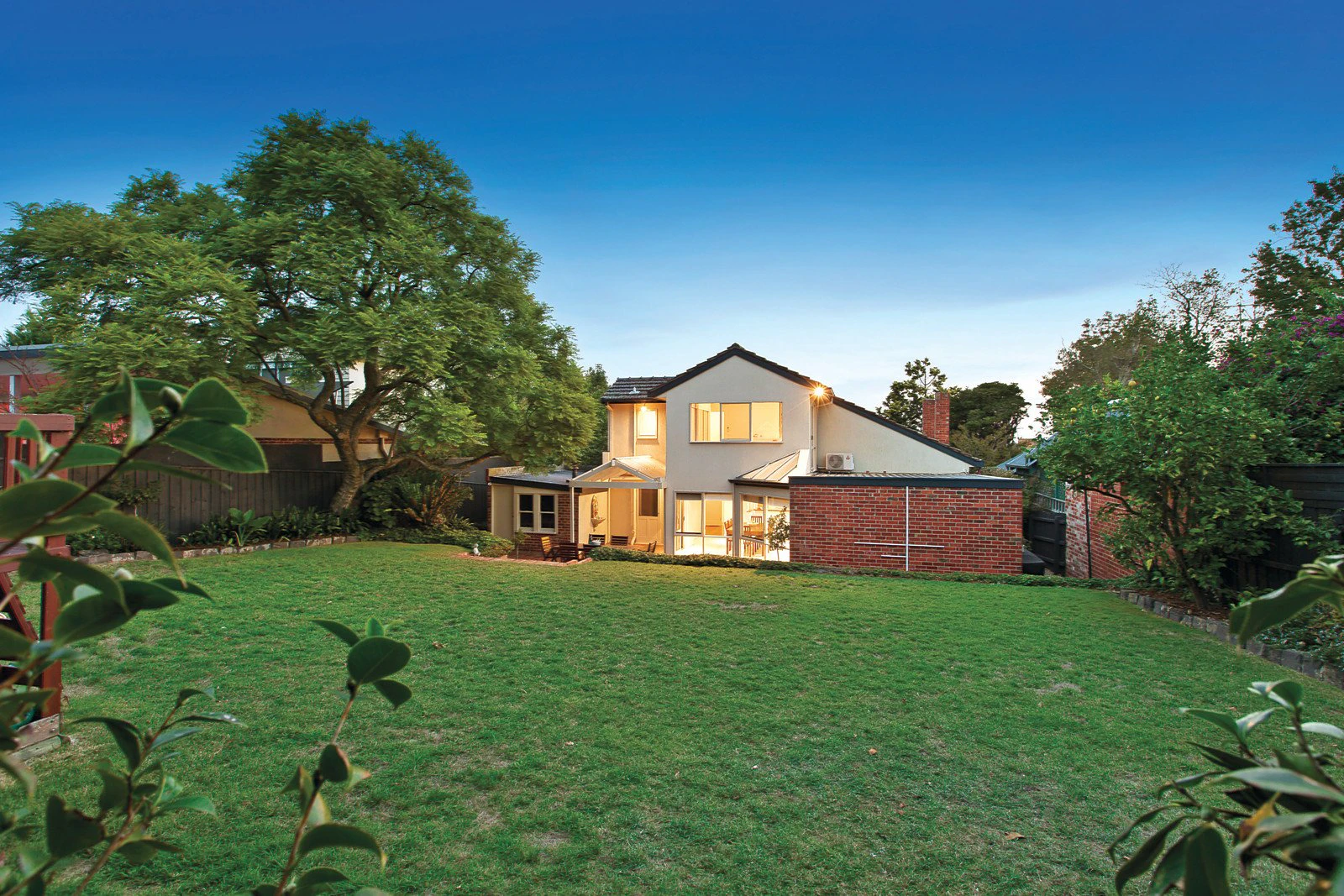11 Vernon Street, Glen Iris, VIC