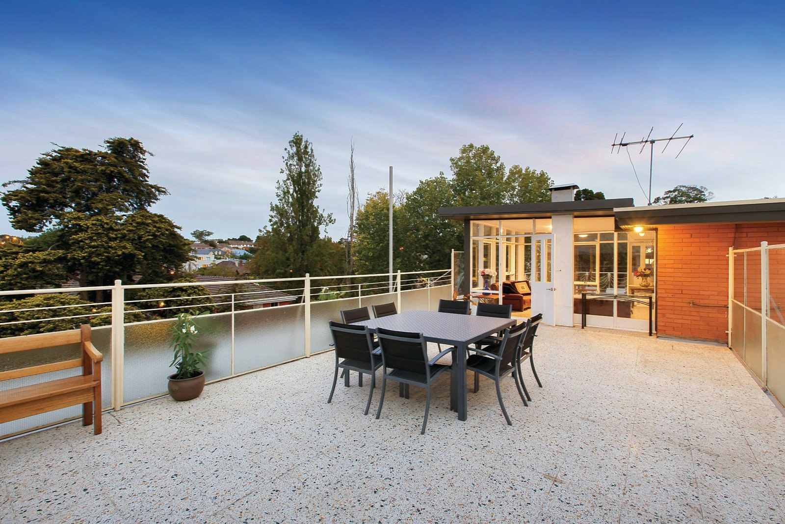 6/645 Toorak Road, Toorak, VIC