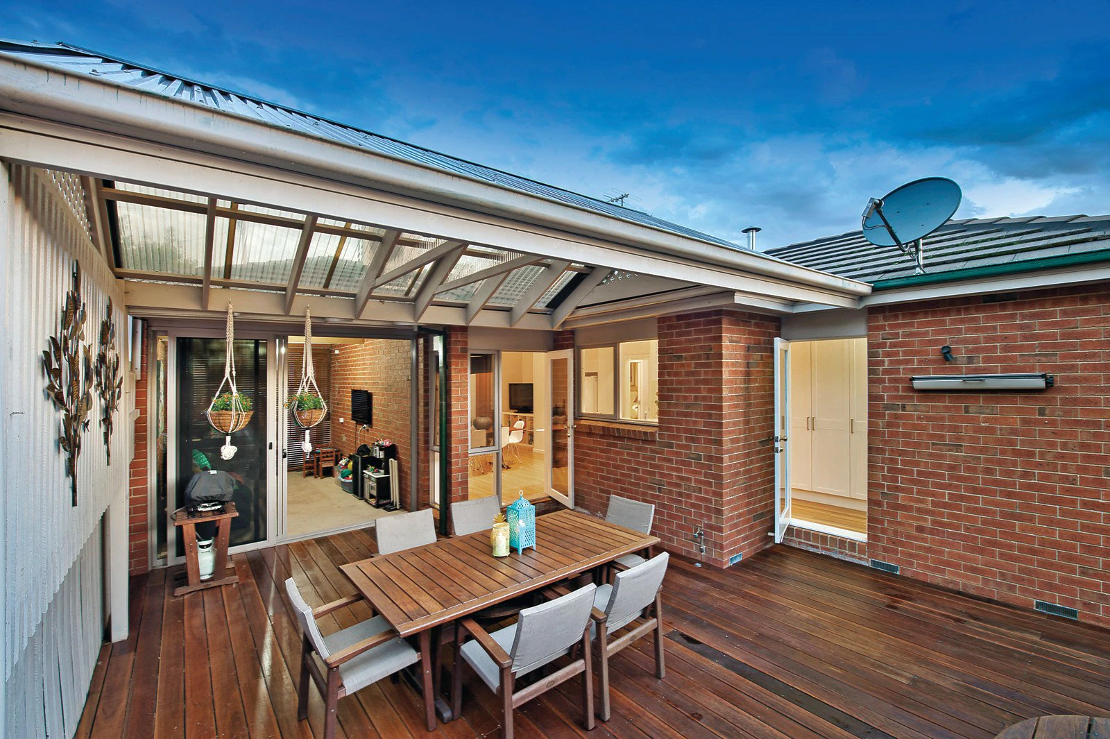8 Drewett Street, Surrey Hills, VIC