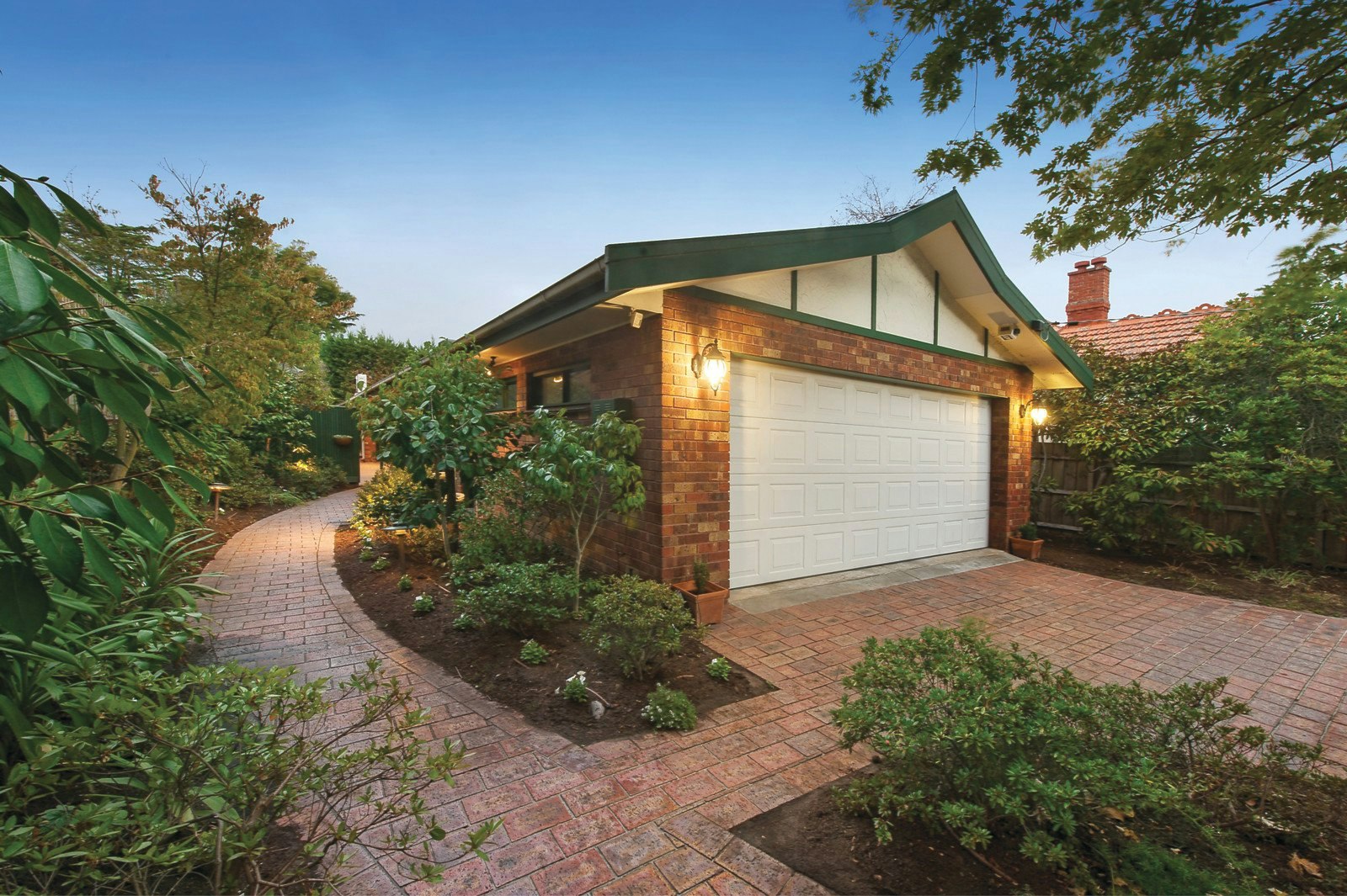 50 Alexandra Avenue, Canterbury, VIC