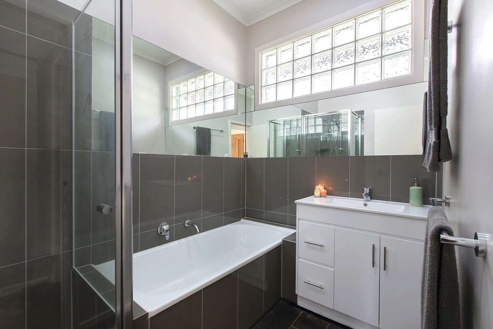 32 Ward Street, Ashburton, VIC