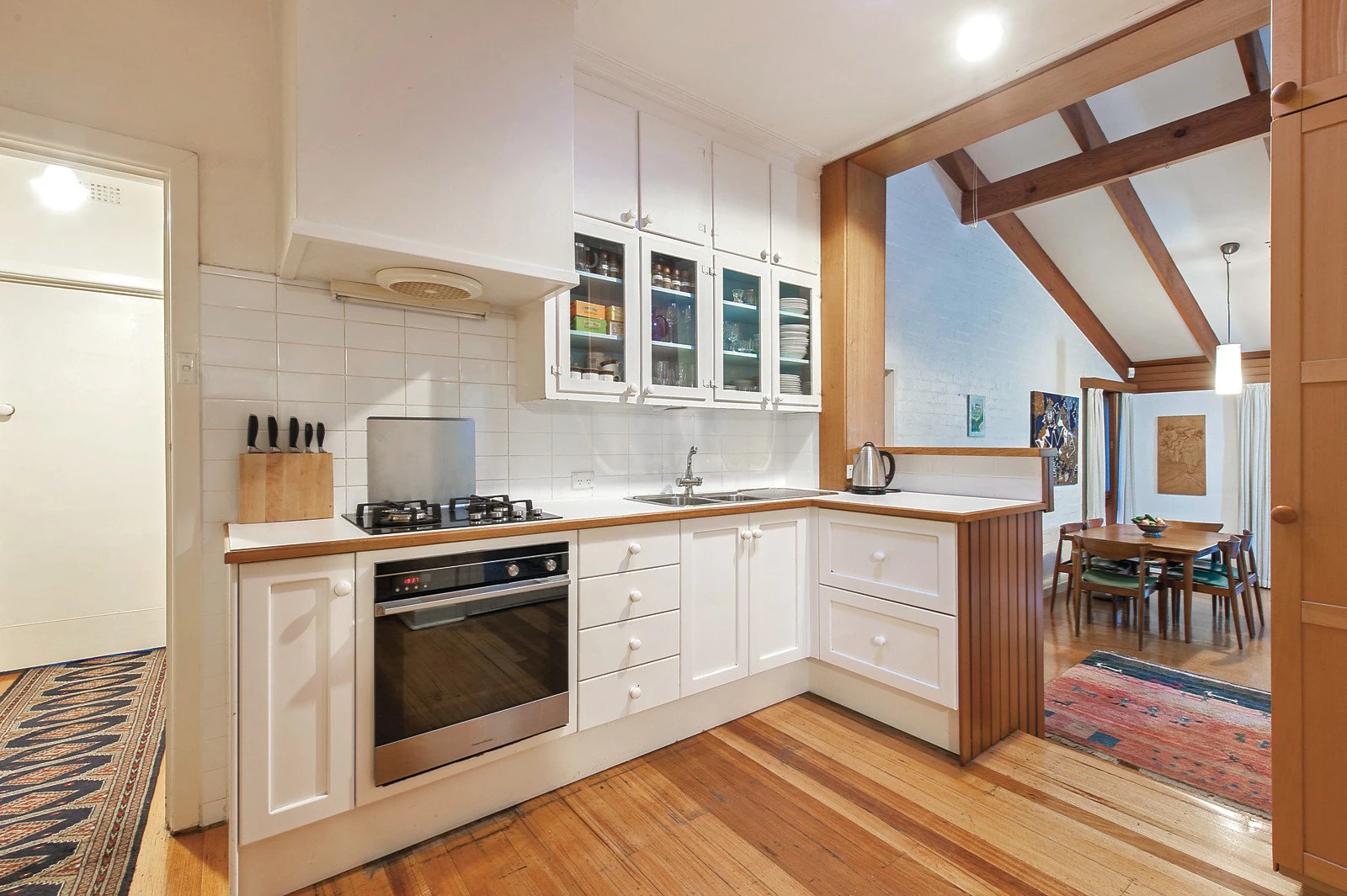 33 Bourneville Avenue, Brighton East, VIC