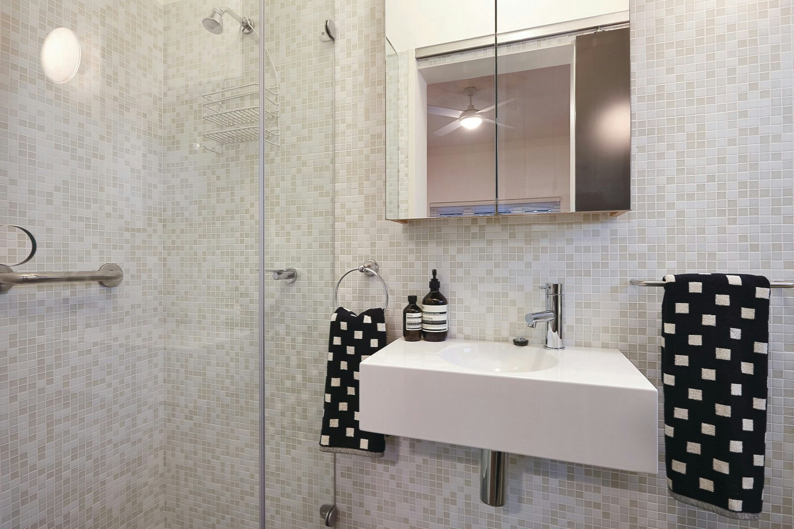 11 Elm Grove, Brighton, VIC