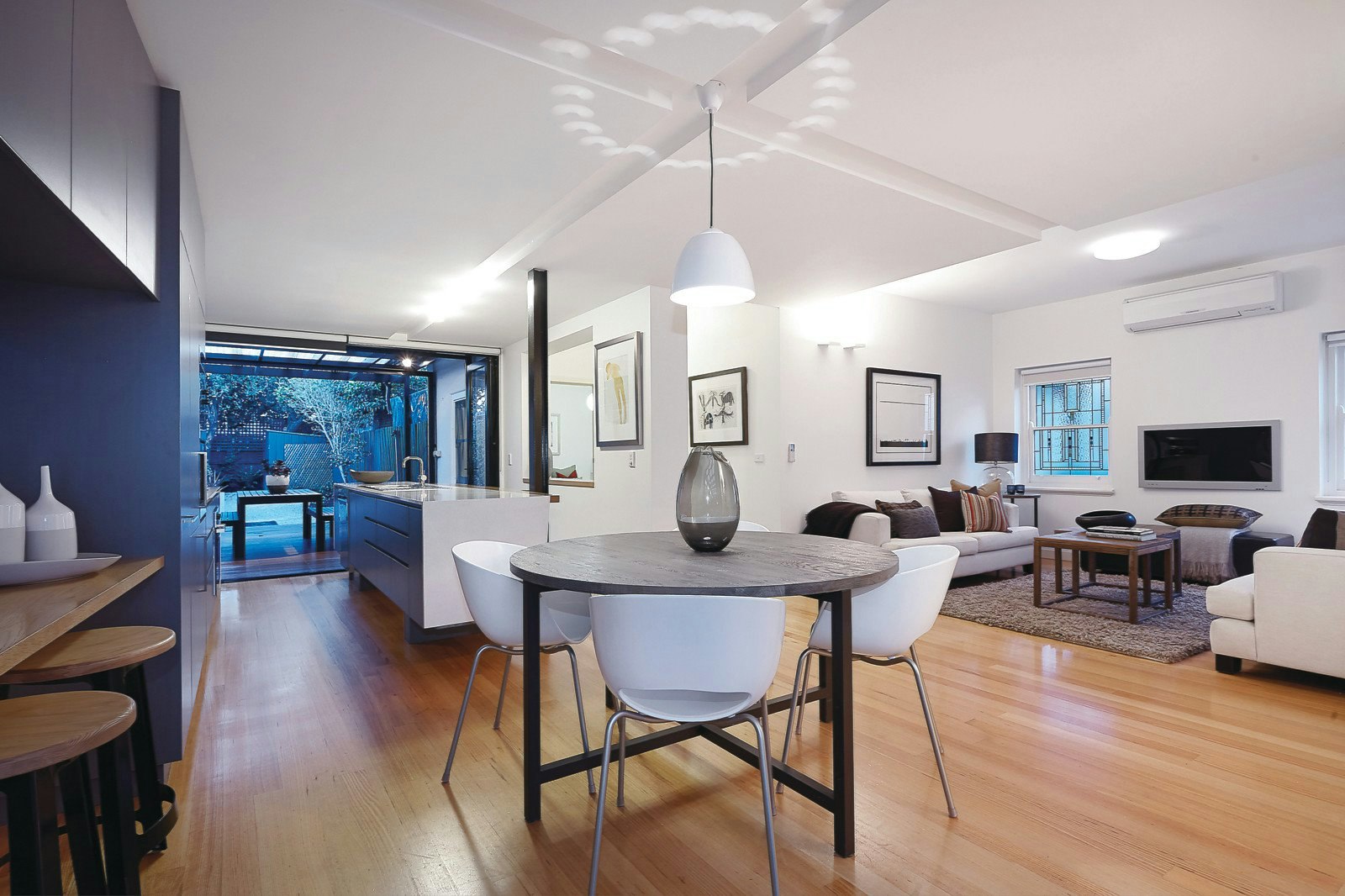 11 Elm Grove, Brighton, VIC