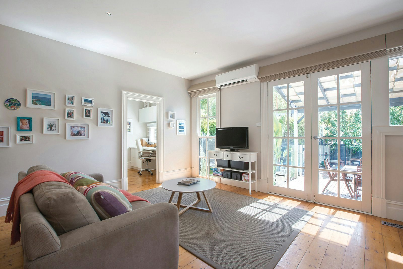 5 Lyndhurst Crescent, Hawthorn, VIC