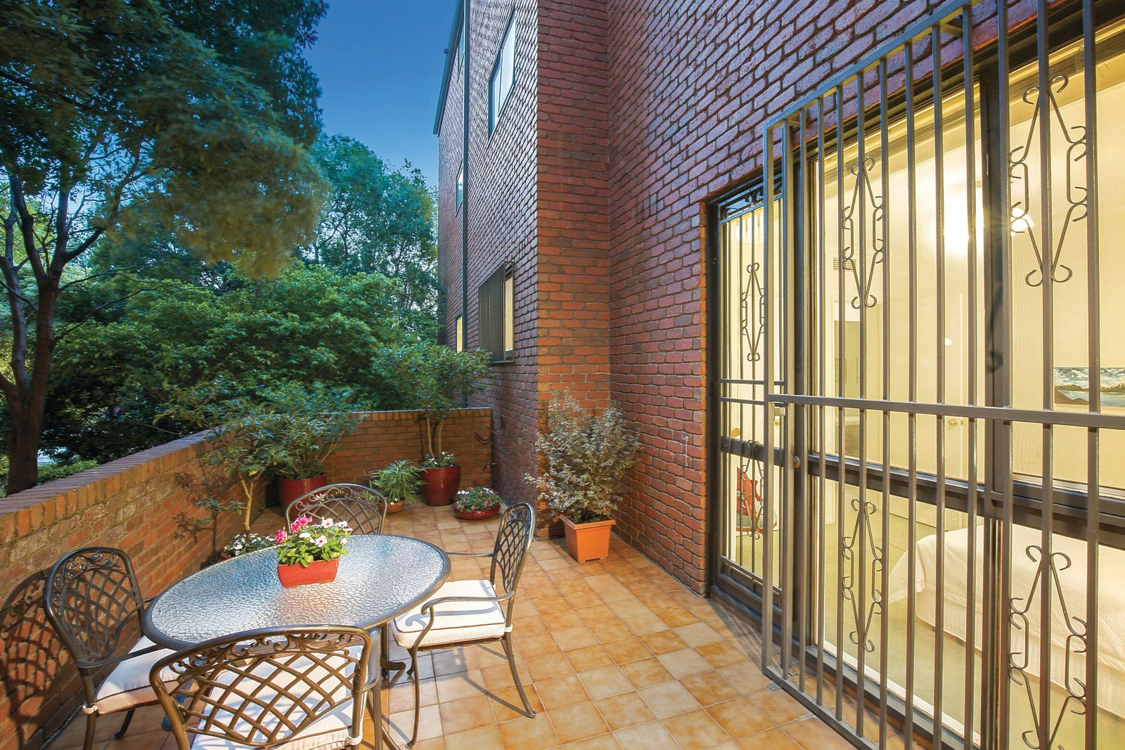 1/413 Toorak Road, Toorak, VIC