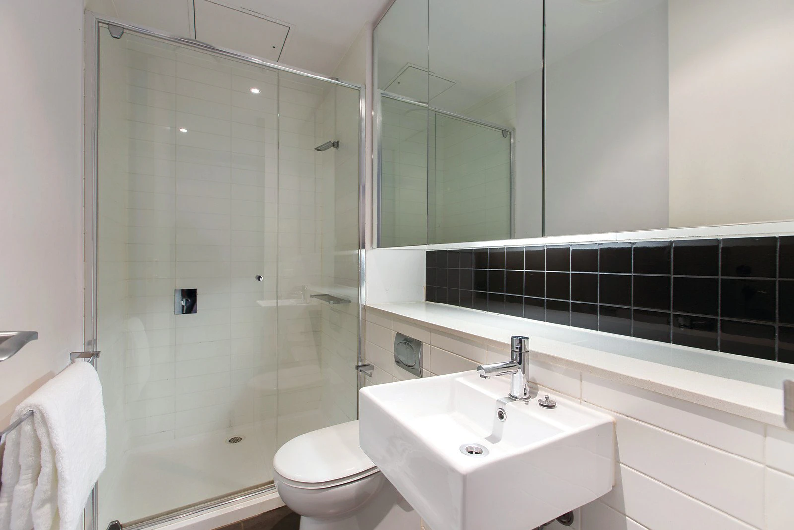 1003/32 Bray Street, South Yarra, VIC