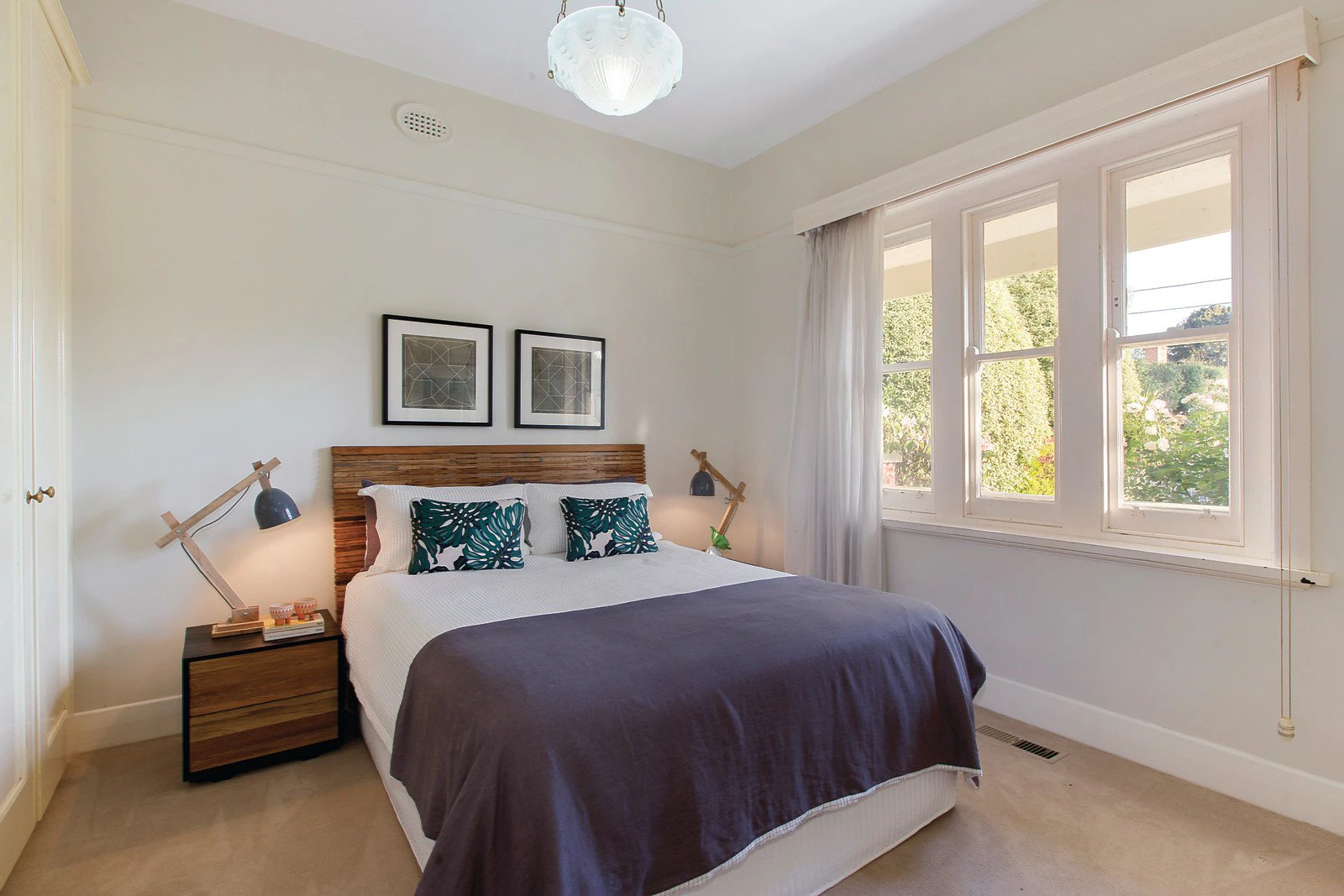 17 Myrtle Road, Hampton, VIC